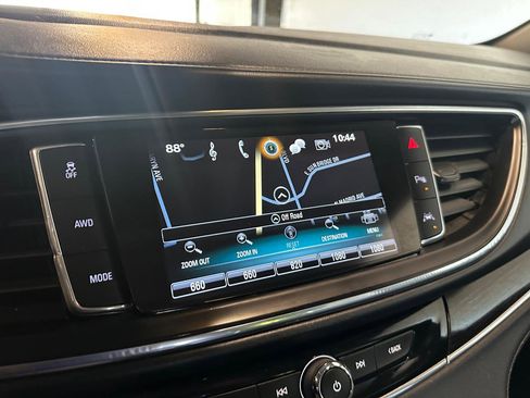 Used 2019 Buick Enclave Avenir w/ Avenir Technology Package AWD/4WD image 14