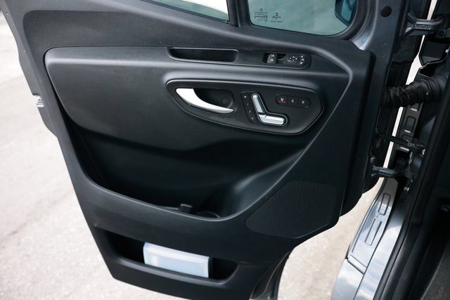 Used 2020 Mercedes-Benz Sprinter 2500 image 53