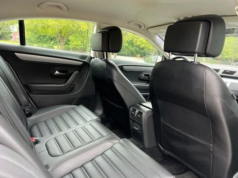 Used 2013 Volkswagen CC Sport FWD image 18