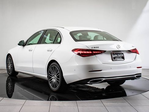 Used 2025 Mercedes-Benz C 300 4MATIC Sedan image 6
