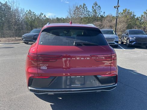 Used 2026 Genesis GV70 2.5T image 4
