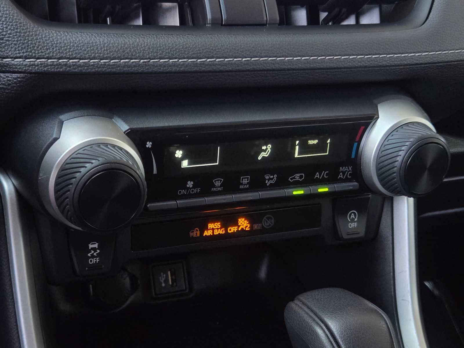Certified 2025 Toyota RAV4 LE AWD/4WD image 18