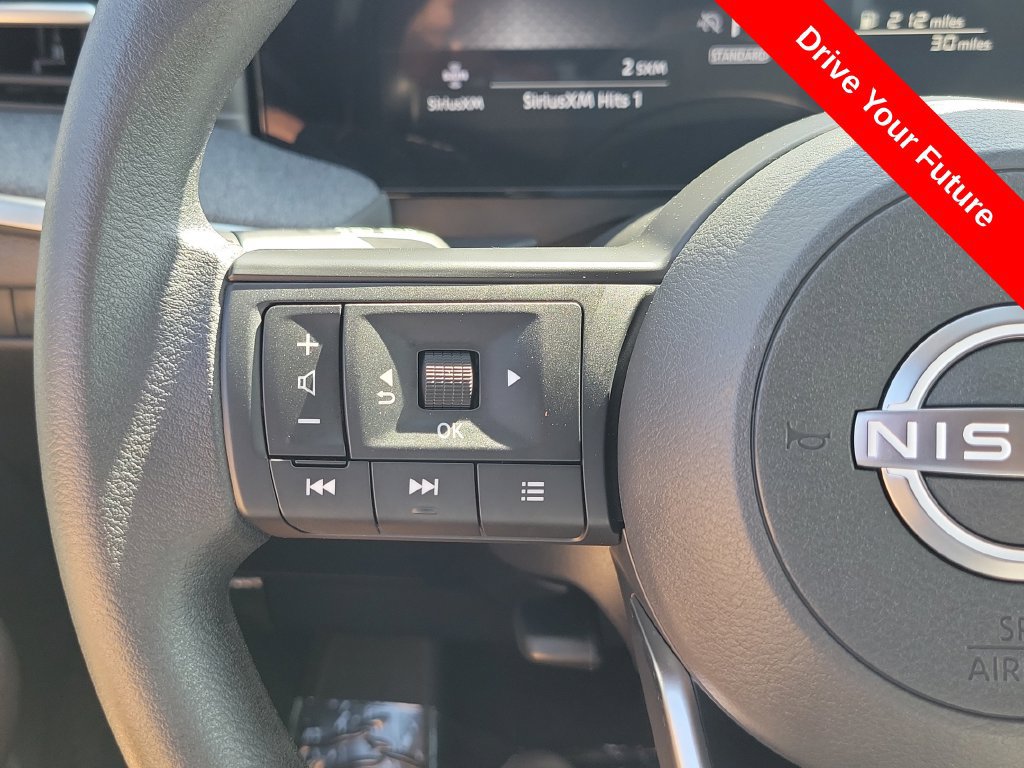 Used 2026 Nissan Kicks SV w/ SV Premium Package FWD image 8