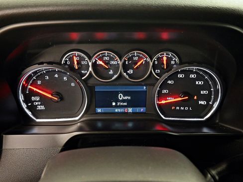 Used 2021 Chevrolet Silverado 1500 RST w/ Bed Protection Package image 8