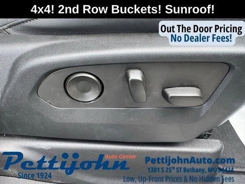 Used 2022 Chevrolet Tahoe LT w/ LT Signature Package AWD/4WD image 47