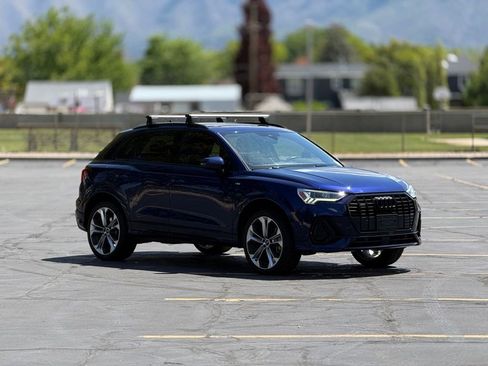Used 2021 Audi Q3 2.0T Premium Plus AWD/4WD image 3