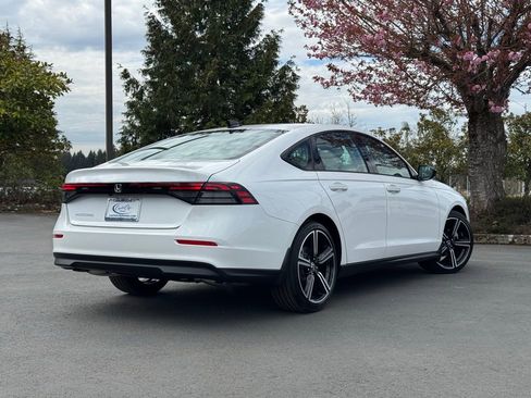 New 2026 Honda Accord SE image 18
