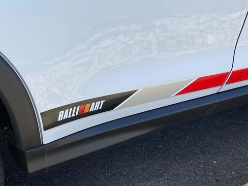 Used 2024 Mitsubishi Outlander Sport Ralliart image 16