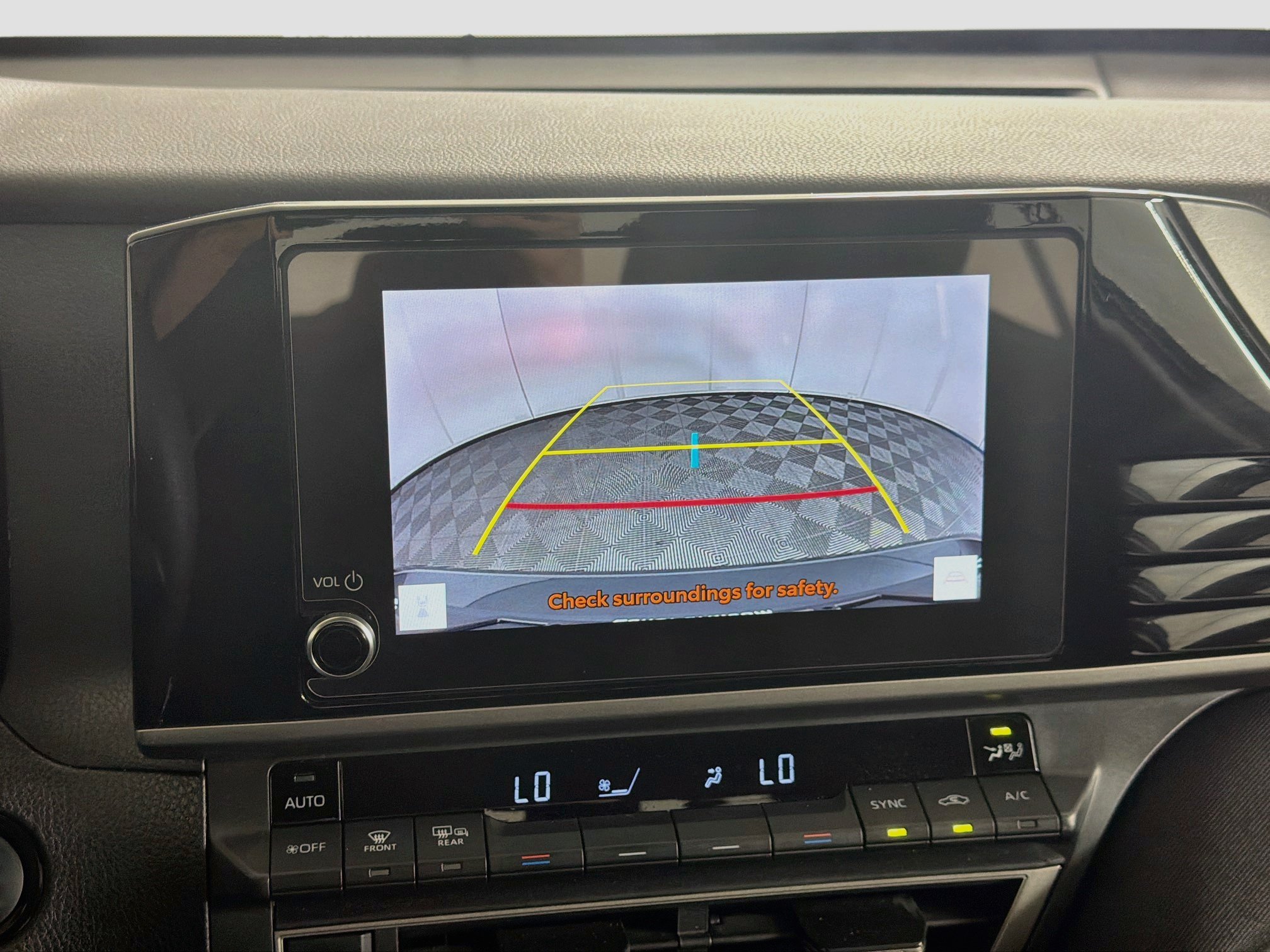 Used 2025 Toyota Camry LE FWD image 22