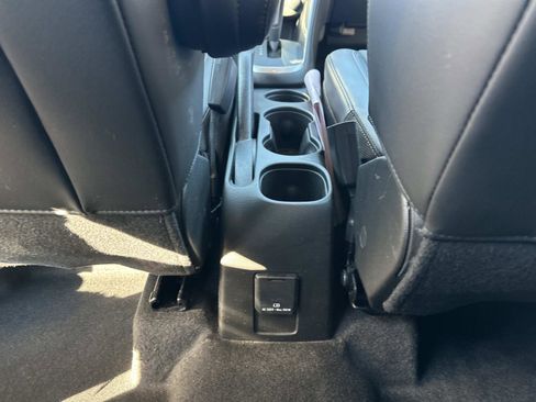 Certified 2022 Chevrolet Trax LT w/ LT Convenience Package image 13