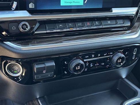 New 2026 Chevrolet Silverado 1500 RST w/ Dark Appearance Package image 16