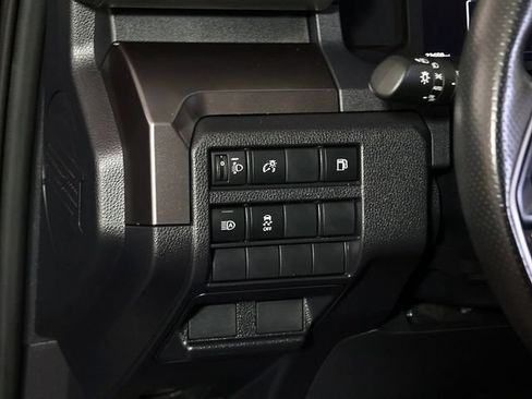 Used 2025 Toyota 4Runner SR5 AWD/4WD image 24
