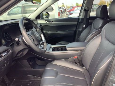 Used 2023 Hyundai Palisade SEL w/ Premium Package image 10