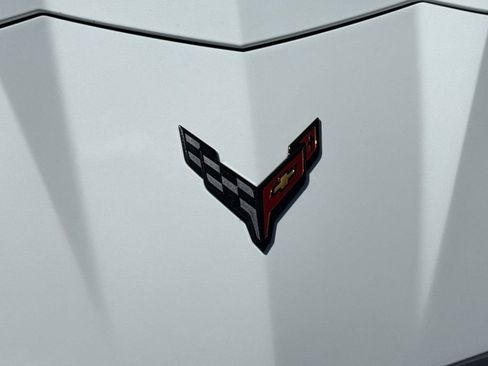 Used 2020 Chevrolet Corvette Stingray Coupe w/ 1LT image 7