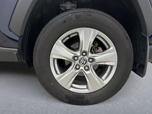 Used 2024 Toyota RAV4 XLE w/ Convenience Package AWD/4WD image 21