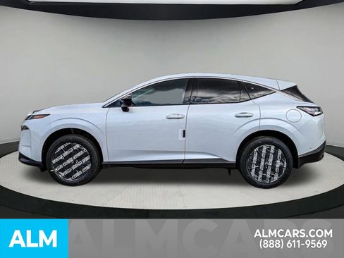 Certified 2025 Nissan Murano SV image 18