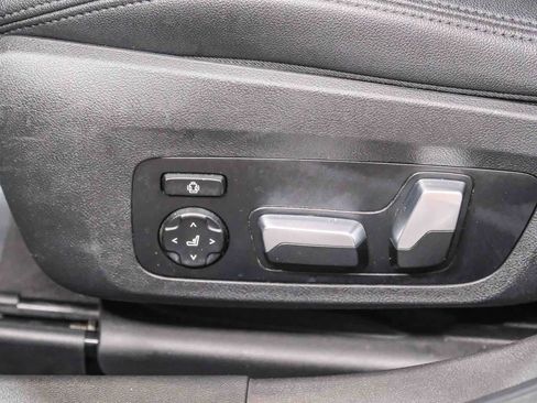 Used 2019 BMW 330i Sedan RWD image 26