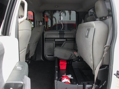 Used 2018 Ford F350 XLT image 33