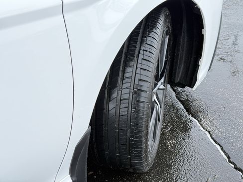 Certified 2023 Toyota Camry SE image 12