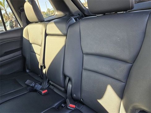 Used 2022 Honda Passport EX-L image 12