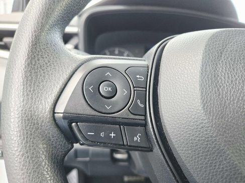 Used 2023 Toyota Corolla LE image 17