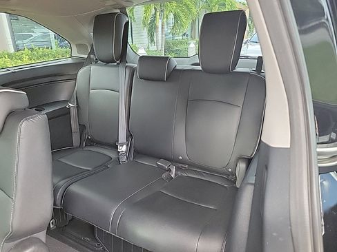 Used 2023 Honda Odyssey Elite image 9
