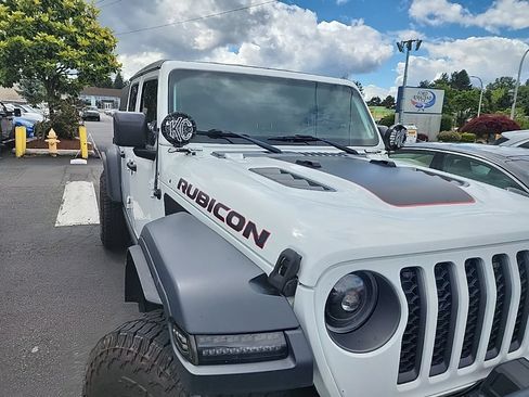 Used 2020 Jeep Gladiator Rubicon AWD/4WD image 4