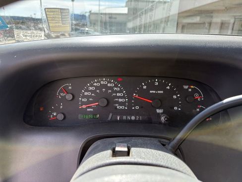 Used 2003 Ford F350 Lariat image 17