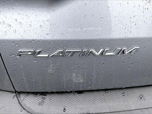 Used 2024 Ford Escape Platinum AWD/4WD image 6