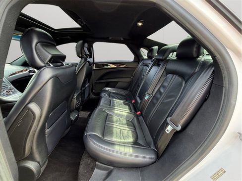 Used 2018 Lincoln MKZ Select w/ Select Plus Package image 36