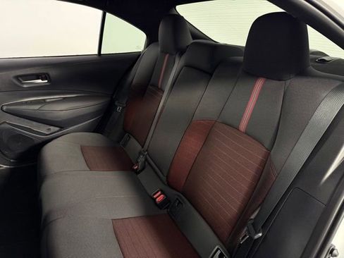 Used 2024 Toyota Corolla SE image 16