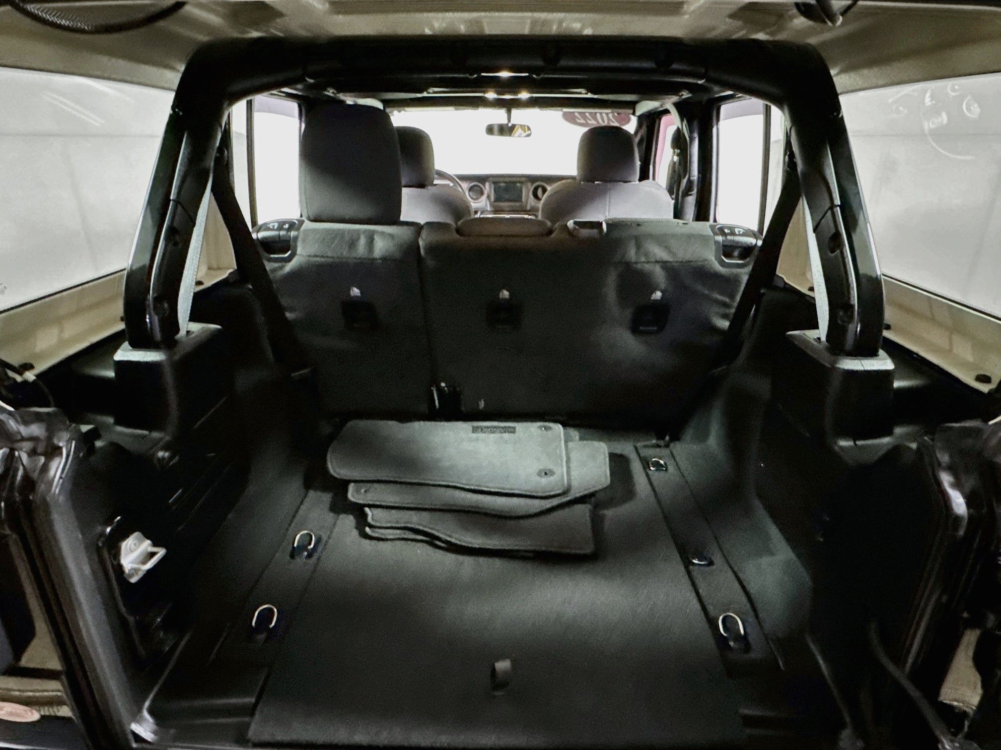 Used 2022 Jeep Wrangler Unlimited Sport AWD/4WD image 22