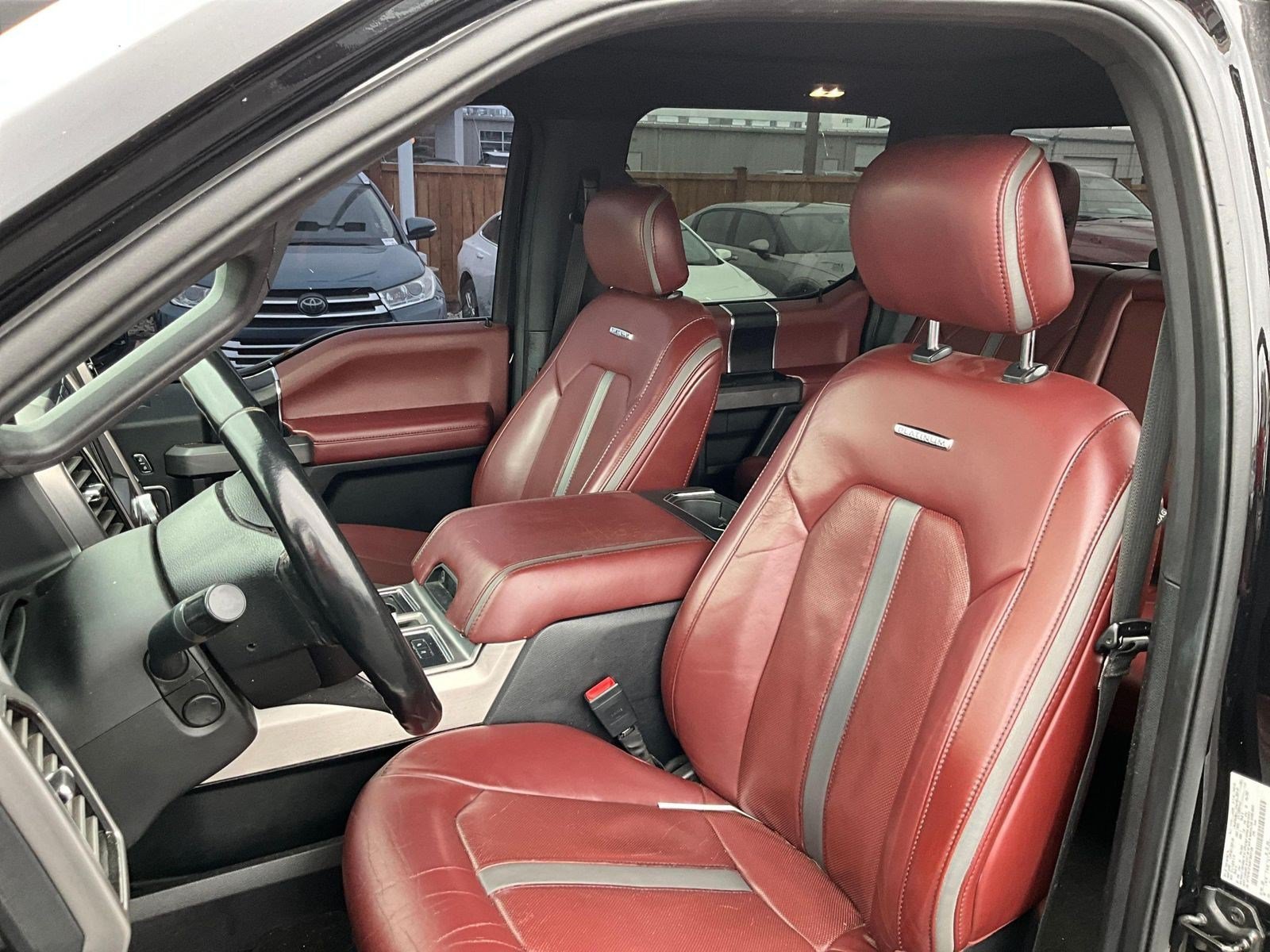 Used 2019 Ford F150 Platinum w/ Equipment Group 701A Luxury AWD/4WD image 19