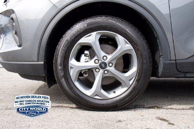 Used 2025 Ford Escape ST-Line Select AWD/4WD image 6