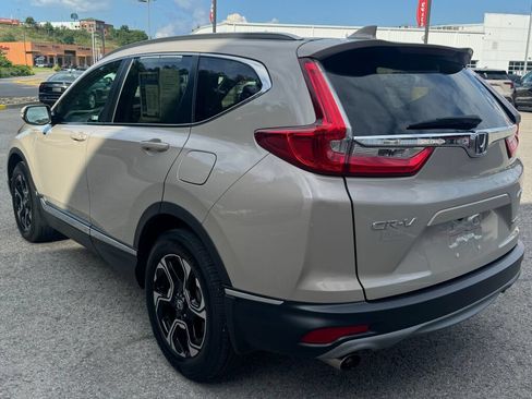 Used 2019 Honda CR-V Touring image 5