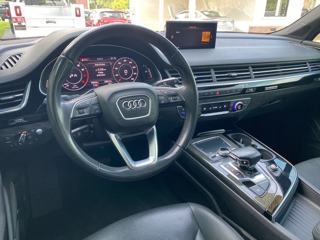 Used 2018 Audi Q7 3.0T Prestige AWD/4WD image 25