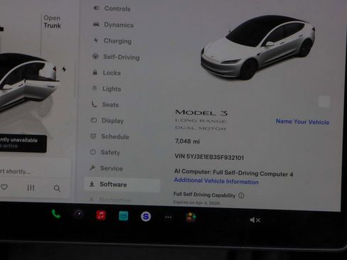 Used 2025 Tesla Model 3 Long Range image 15