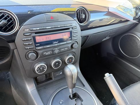 Used 2014 MAZDA MX-5 Miata Grand Touring w/ Premium Package image 12