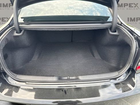 Used 2019 Dodge Charger R/T w/ Plus Group RWD image 20
