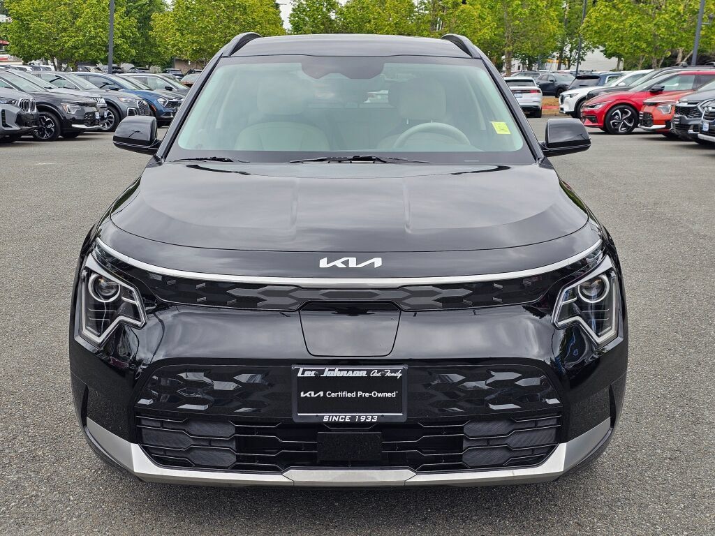 Certified 2023 Kia Niro Wind w/ Wind Preserve Package FWD image 2
