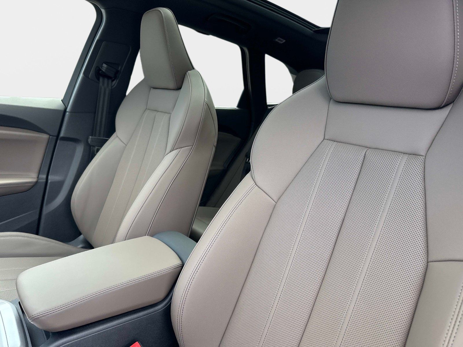 New 2026 Audi Q5 Premium Plus AWD/4WD image 21