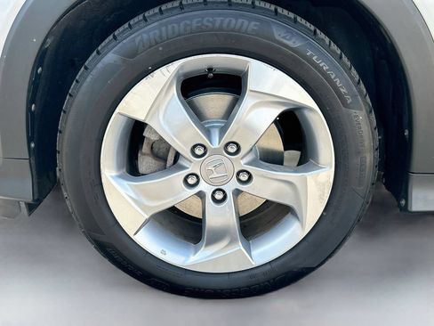 Used 2019 Honda HR-V LX image 28