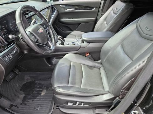 Used 2020 Cadillac XT6 Premium Luxury AWD/4WD image 7