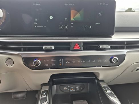 New 2026 Kia Sorento EX AWD/4WD image 8