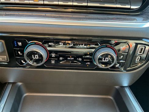 New 2026 Chevrolet Silverado 2500 LTZ w/ LTZ Convenience Package image 21