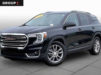 Used 2023 GMC Terrain SLT