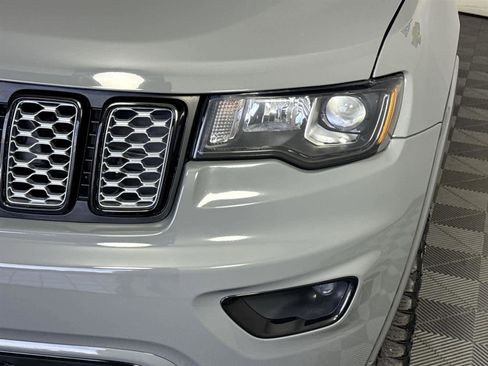 Used 2020 Jeep Grand Cherokee Altitude image 9