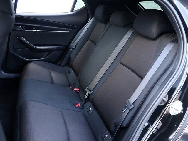 Used 2023 MAZDA MAZDA3 s FWD image 9