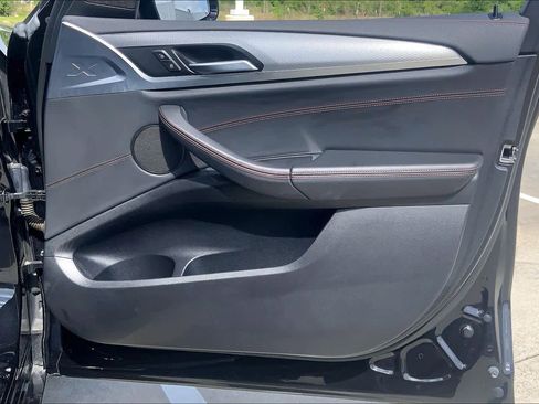 Used 2020 BMW X4 xDrive30i w/ M Sport Package 2 image 26