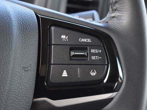 Certified 2025 Honda Odyssey EX-L image 8